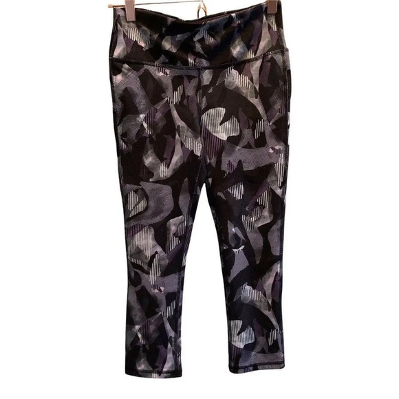 Marika Sport Multicolor Abstract Print Capri Leggings Yoga Women’s Size Small - Picture 1 of 8